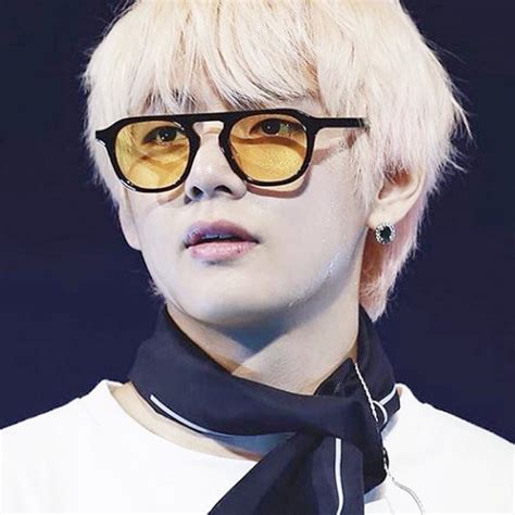 bts v glasses brand